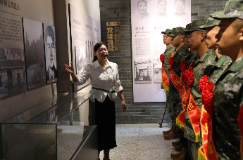 徐州多地举行秋季新兵入伍欢送仪式