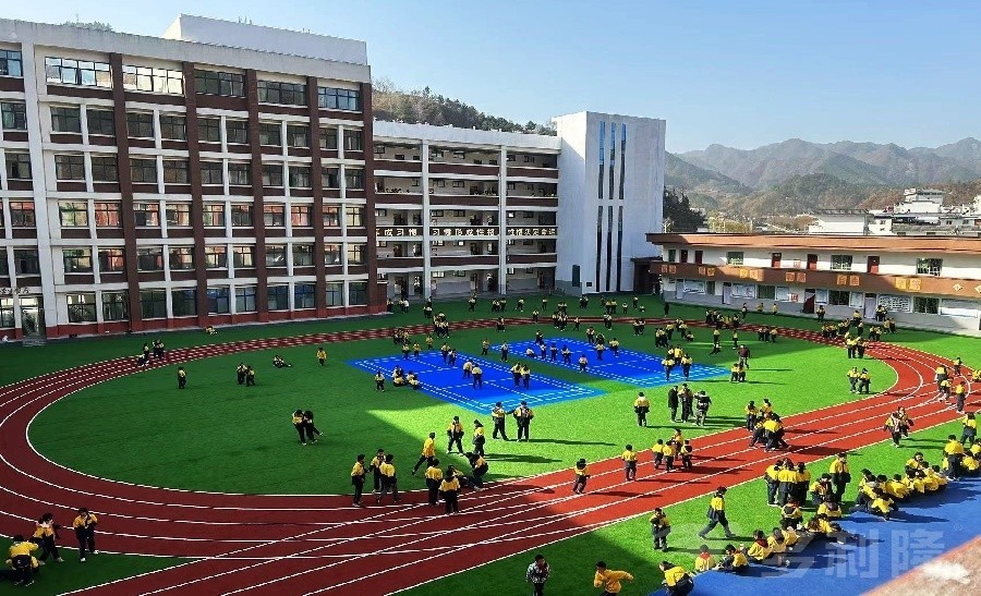 高坝九年制中学.jpg