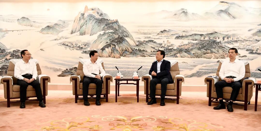 省委书记、省长共同会见,同济大学“院士天团”为何奔赴南京