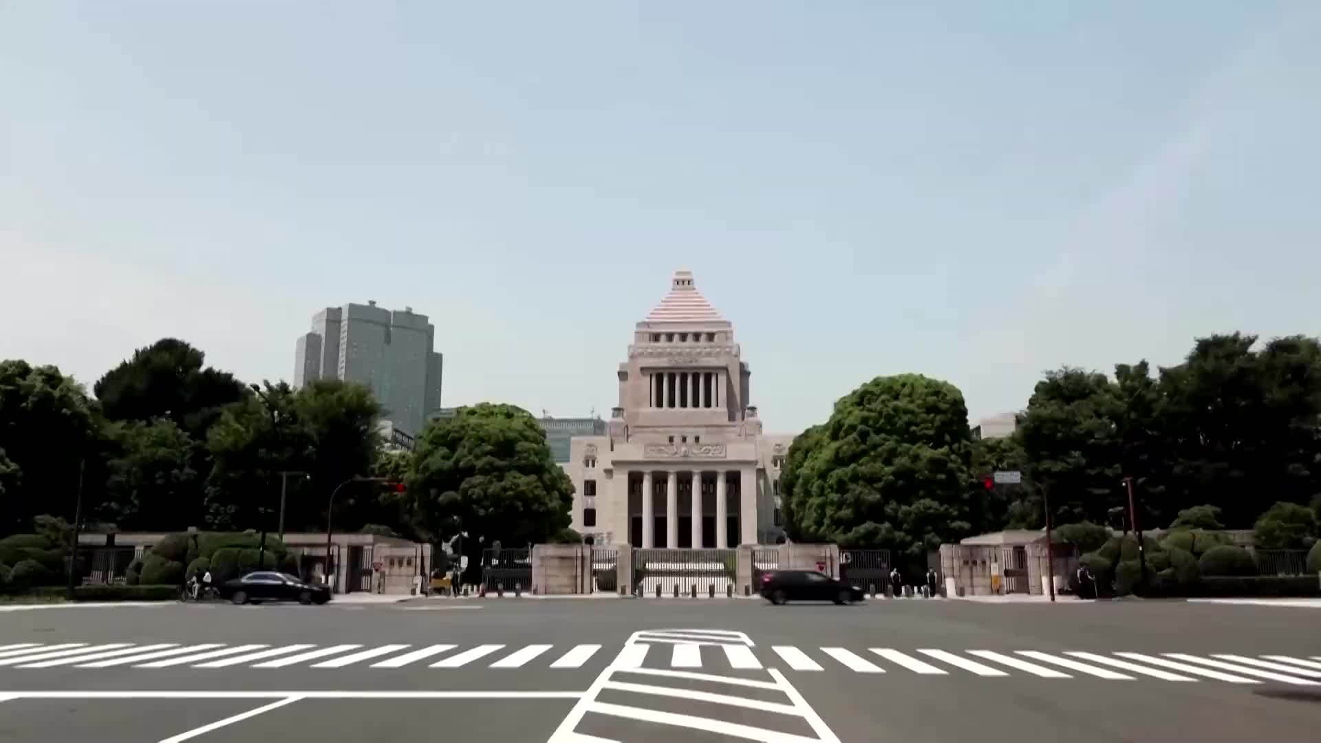 内阁全体辞职，日本又走到了历史节点，所有人都误判了高市早苗？
