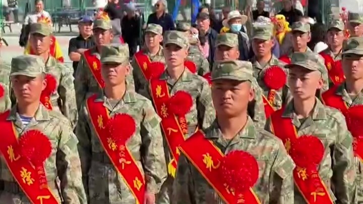 9月15日　肃州区举行2026年下半年新兵入伍欢送大会