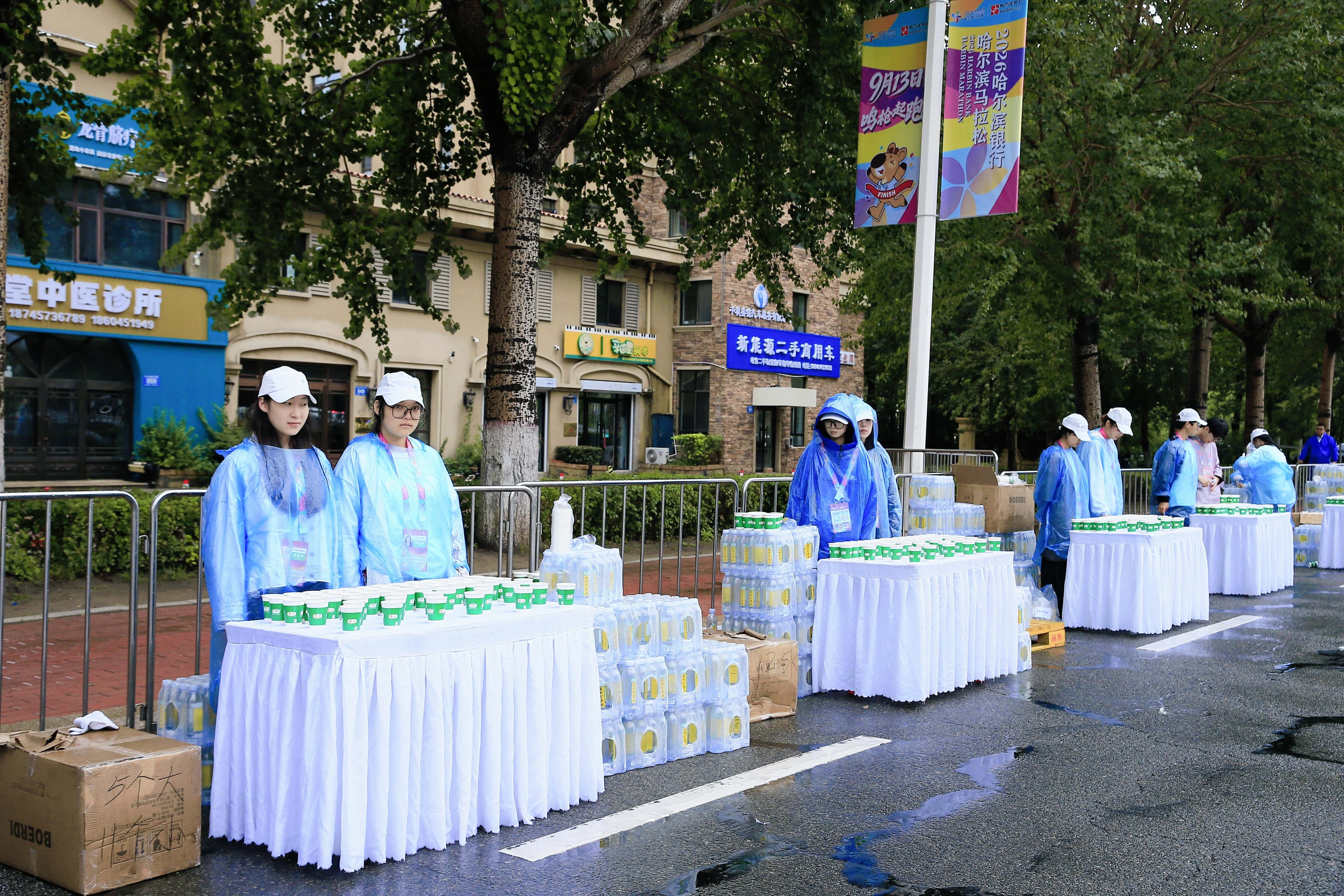 3万跑者冰城逐梦 2026哈尔滨马拉松圆满收官 悦活双水全程护航