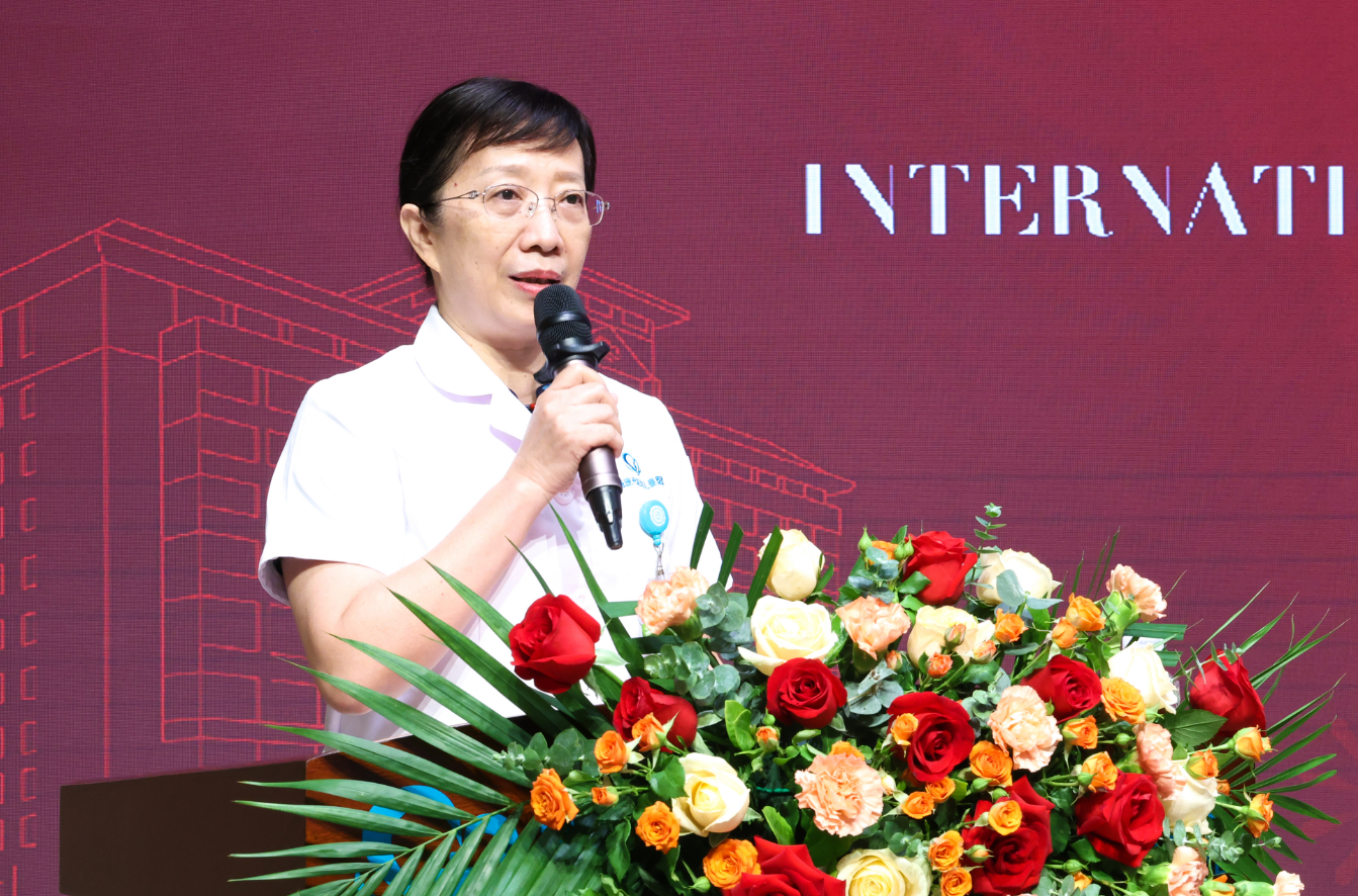 海南现代妇女儿童医院院长邢愚 讲话
