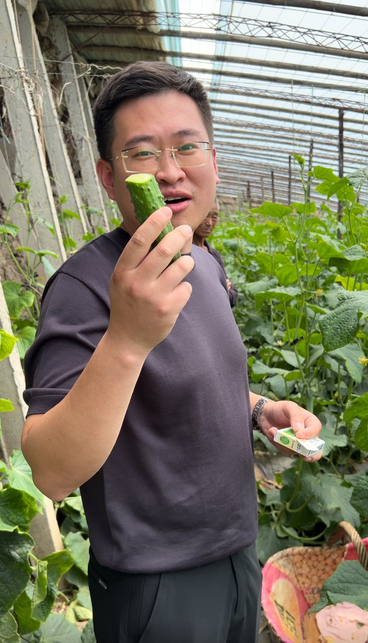 青岛乡里乡亲|乡村网络达人宋昆:沿着“云端”学直播,跟着小宋创增收