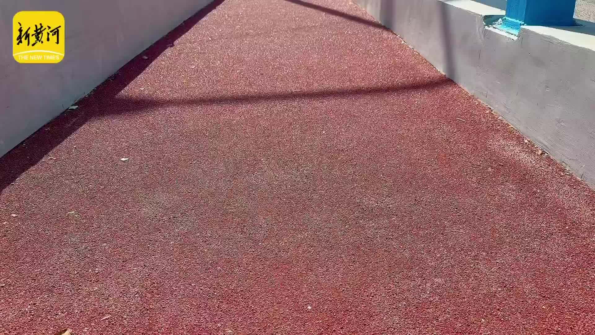 济南纬六路高架桥人行道改造完成恢复通行