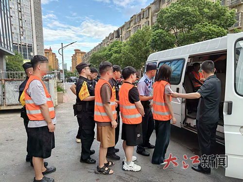收押犯罪嫌疑人（图/受访单位提供）