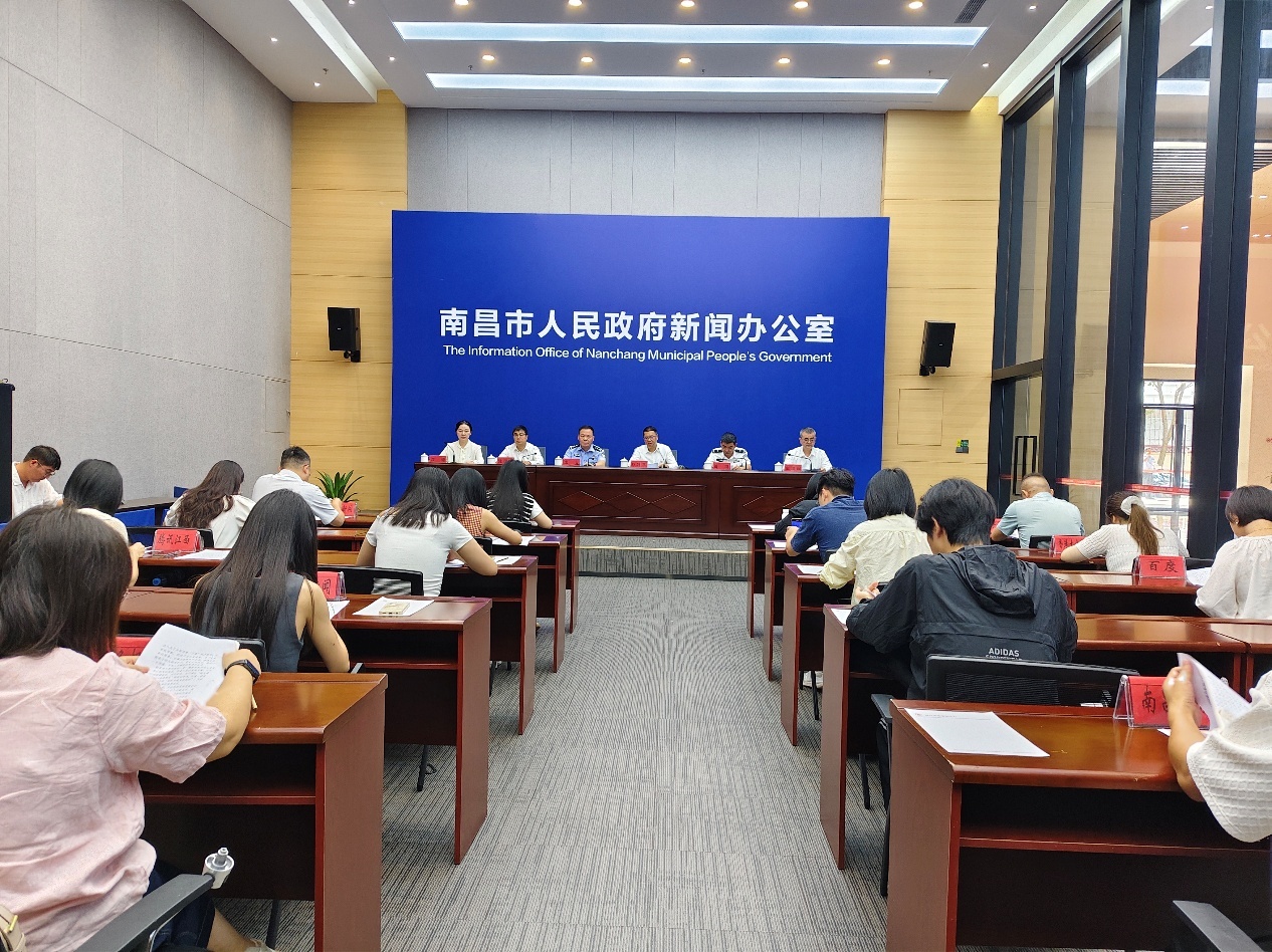2026国庆烟花晚会系列活动新闻发布会现场。澎湃新闻记者 郑问 摄