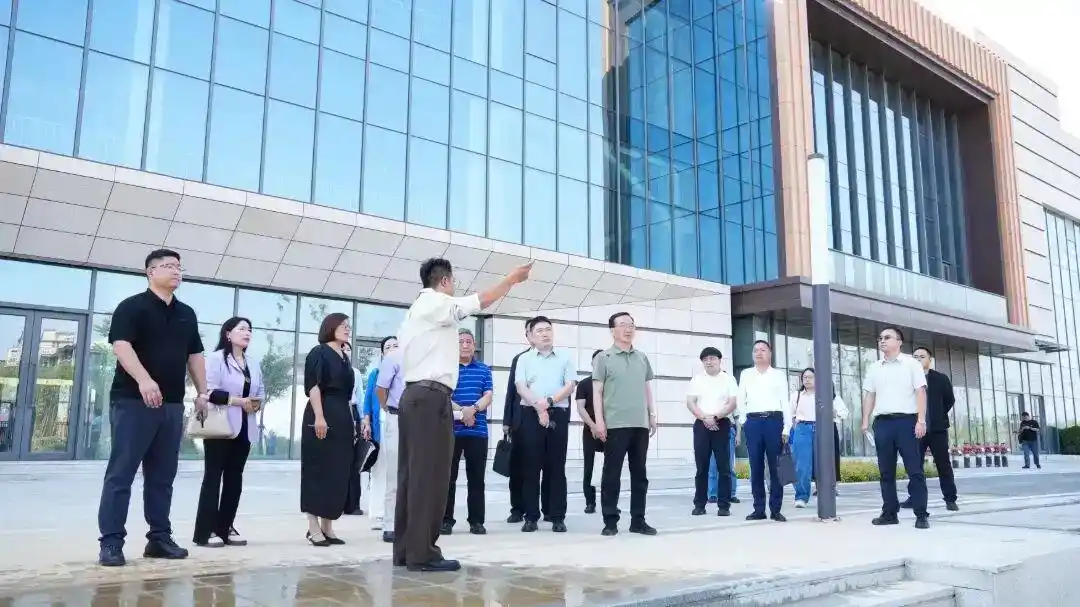 开封市产城融合示范区融城世界招商媒体座谈会举行