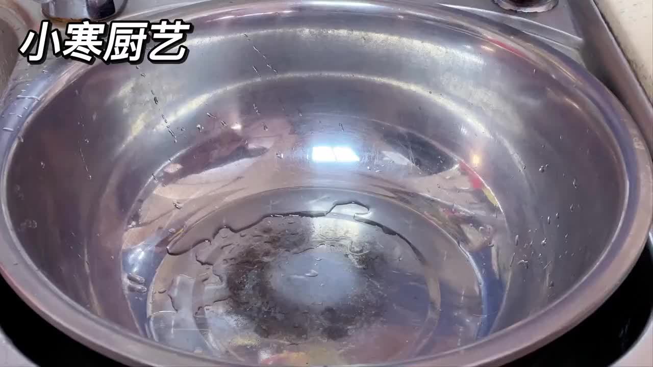 天冷要多吃鱼，教你懒人做法，用料简单味道足，上桌就是大硬菜
