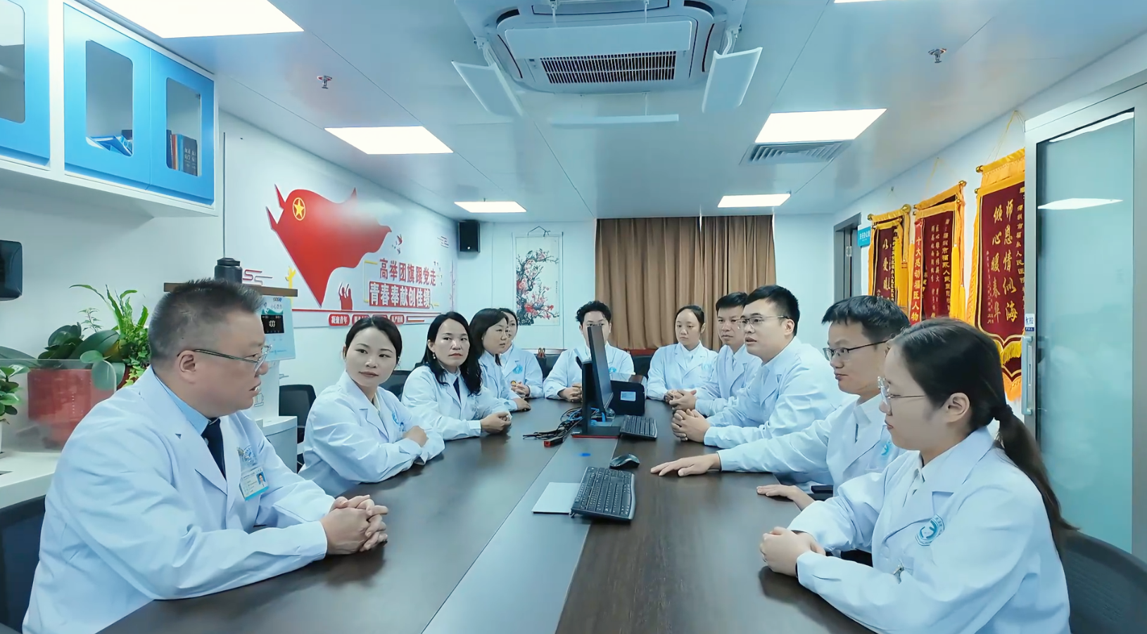 暖医宝安:临床点单,检验接单