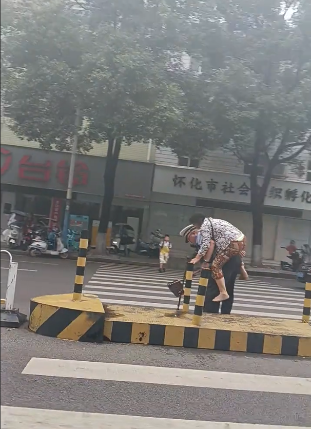 △视频截图。