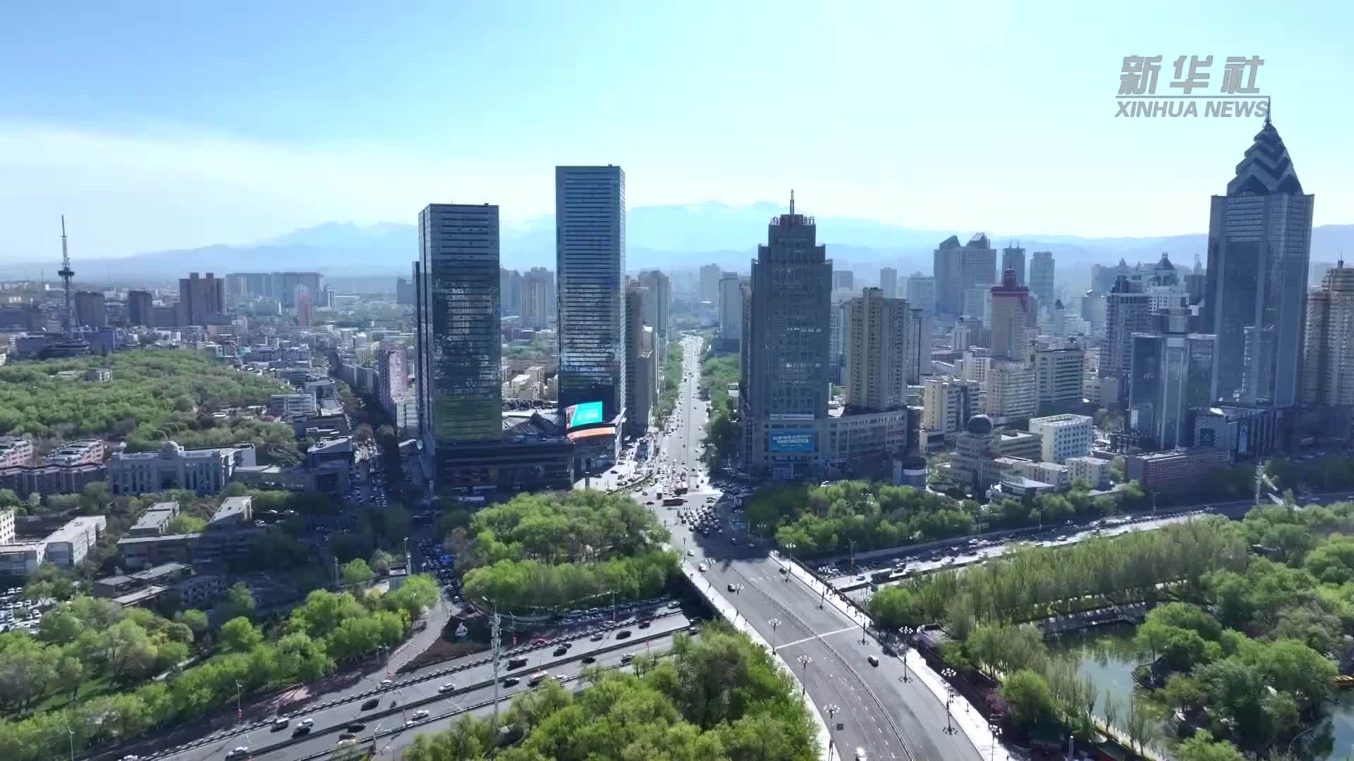 新疆延续扩大社会保险补贴范围 个人缴费可享25%补贴