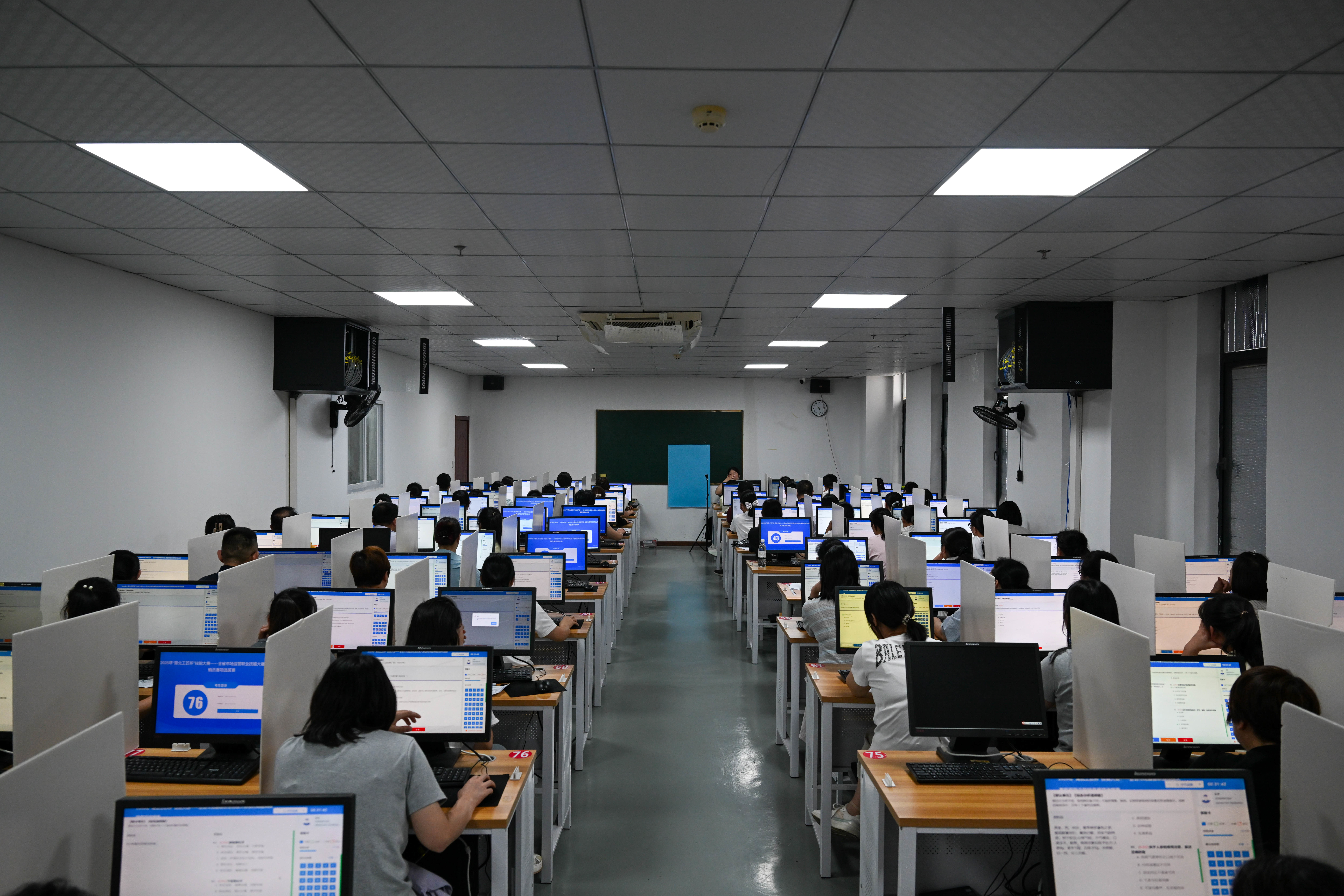 湖北省执业药师药学服务能力竞赛选拔赛在汉举行