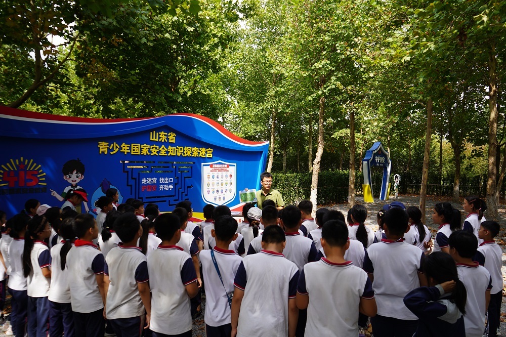 “清朗未来·绿意常青”2026年国家网络安全宣传周青少年日主题活动在济南举行