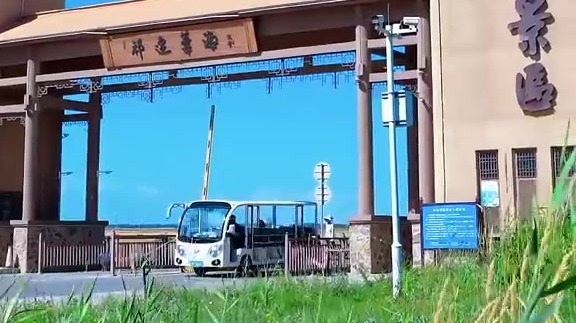 甘肃肃州祁连苇海入秋ing　金浪期待住了