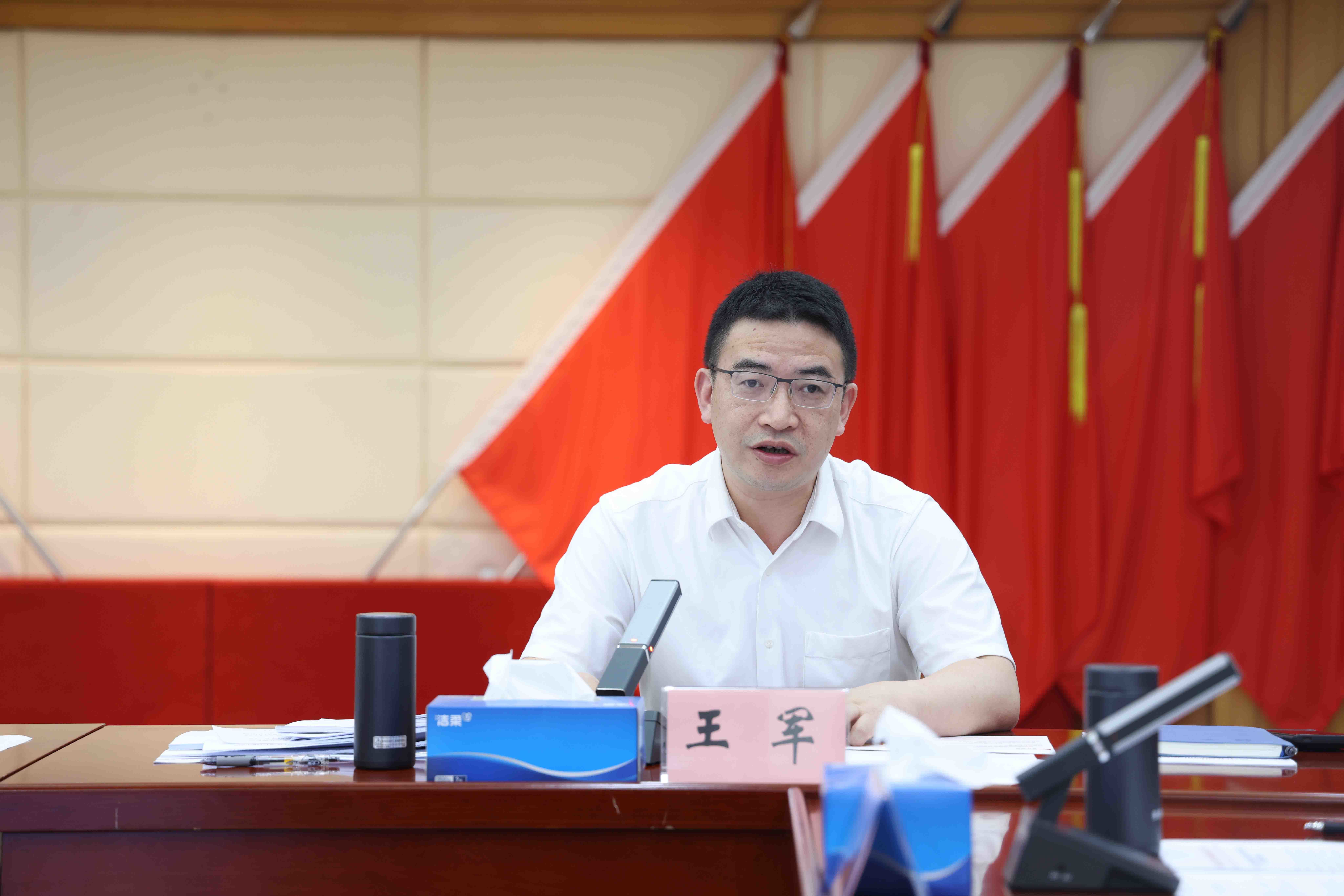 西乡街道召开学习贯彻宝安区第八次党代会精神专题宣讲会