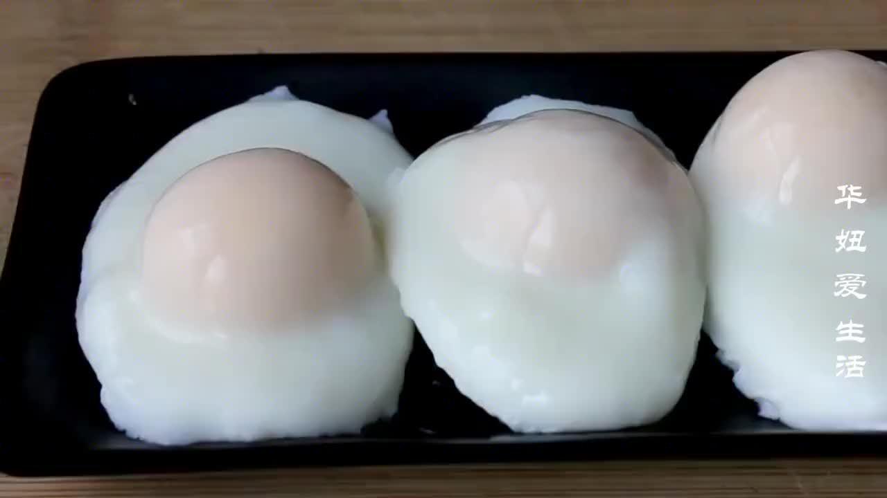 老保姆教我一招煮荷包蛋的方法，一锅煮十个都不散，真厉害