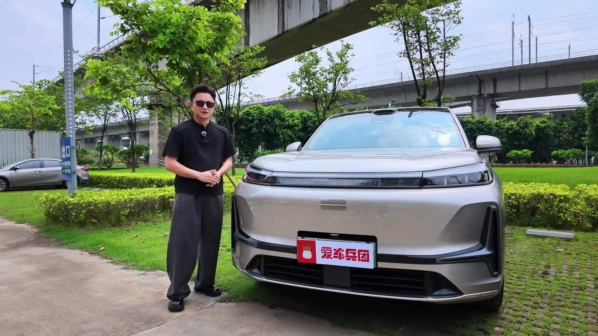 同为20万级中大型SUV，谁是更懂中国家庭的“懂王”