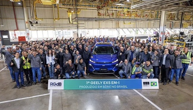 吉利雷诺巴西合作成果落地，Geely EX5 EM-i本地投产下线