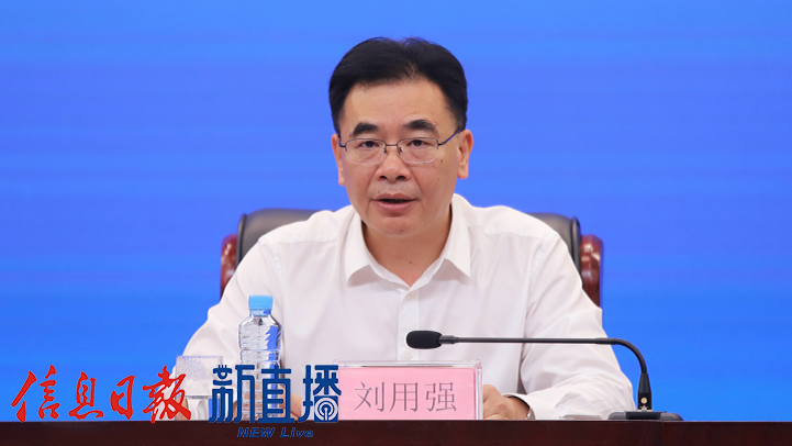 南昌高新区党工委委员、管委会副主任刘用强