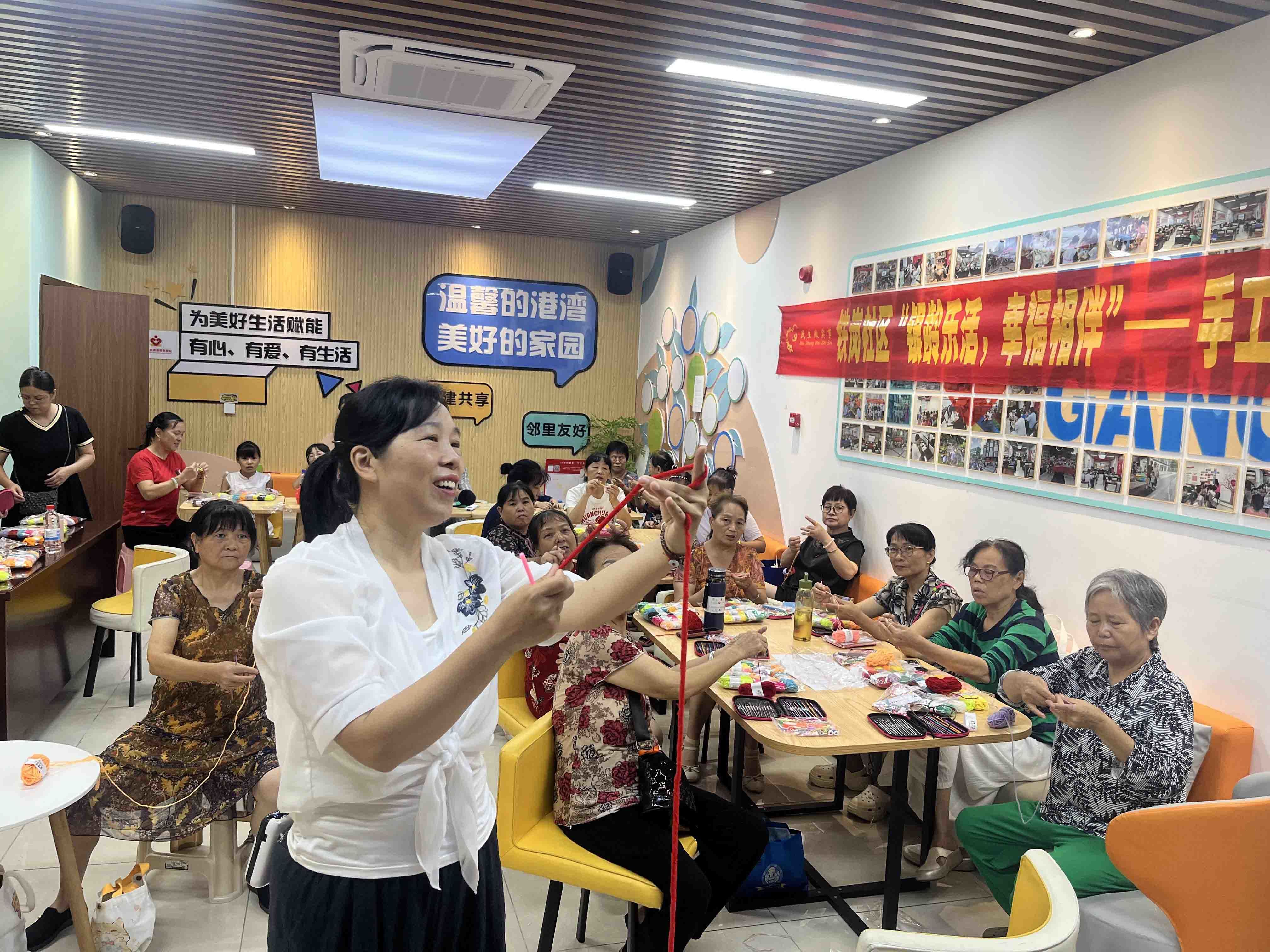 铁岗社区开展“银龄乐活，幸福相伴”系列活动