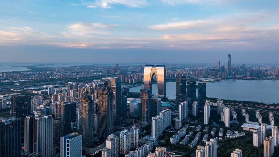 第一地级市，冲刺6万亿