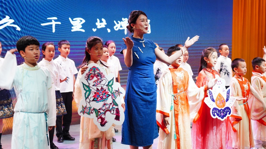 沧海青城邻聚中秋 文明新风浸润万家 2026年青岛市“我们的节日·中秋” 主题文化活动在李沧区成功举办