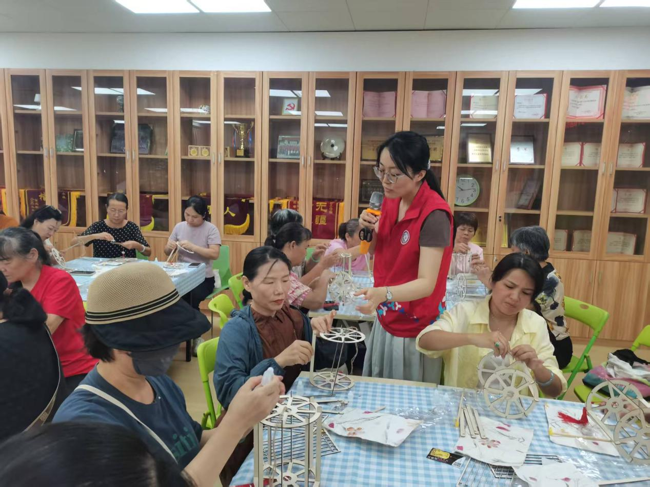 情暖中秋忆岁月 民俗传承润初心