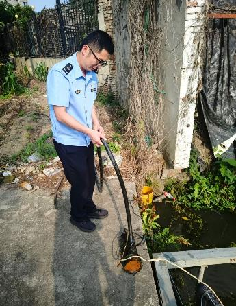 巡查发现“神秘”水井?江北综合执法“专业认定+闭环整改”守护地下水资源
