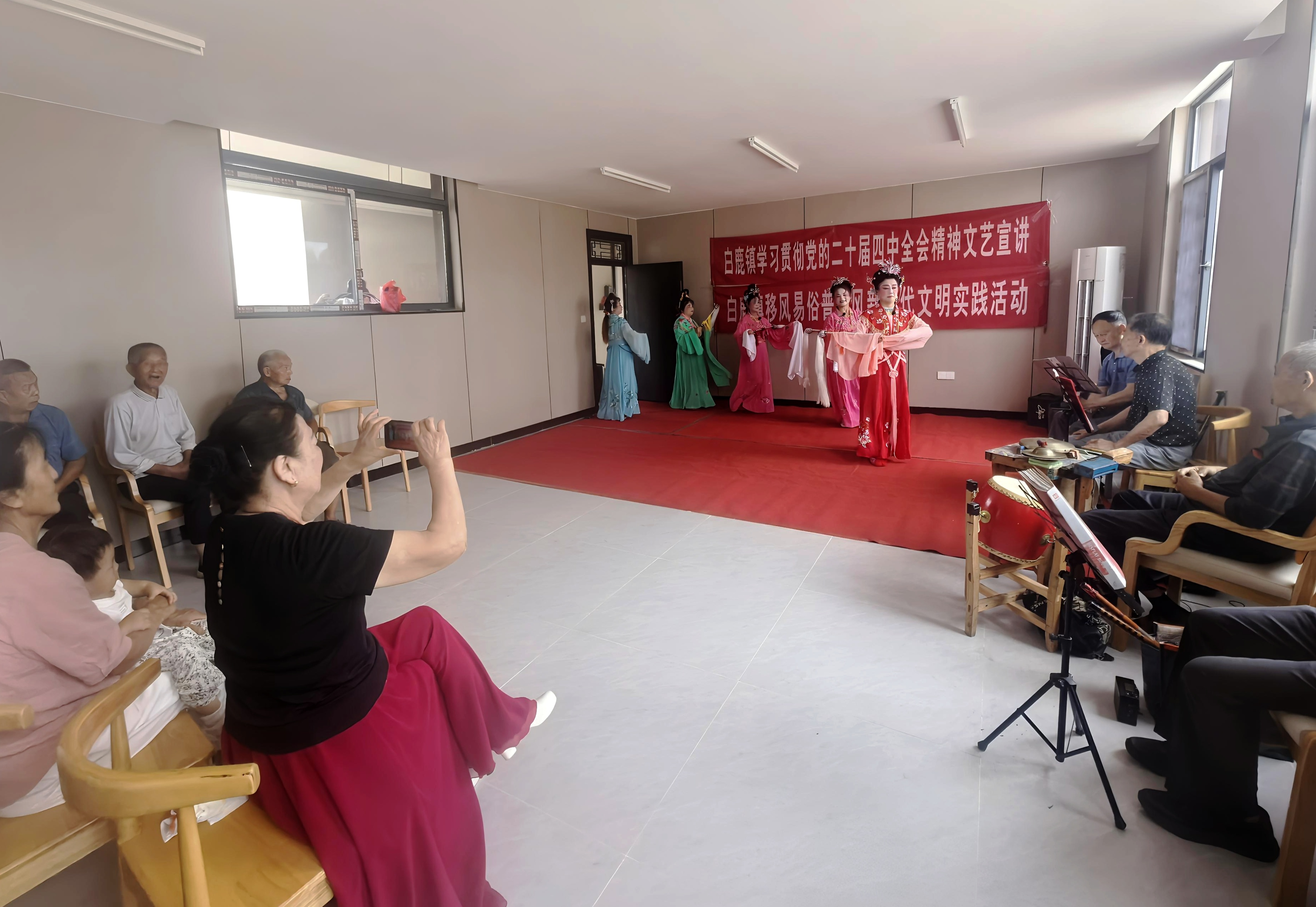 从“有饭吃”到“放心吃”庐山市白鹿镇颐养之家养老服务提档升级