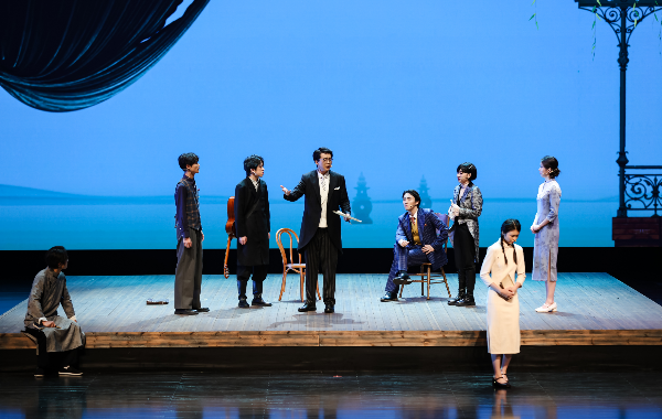 三地学子同台，青春致敬经典  湾区青春版《戏剧春秋》在深上演