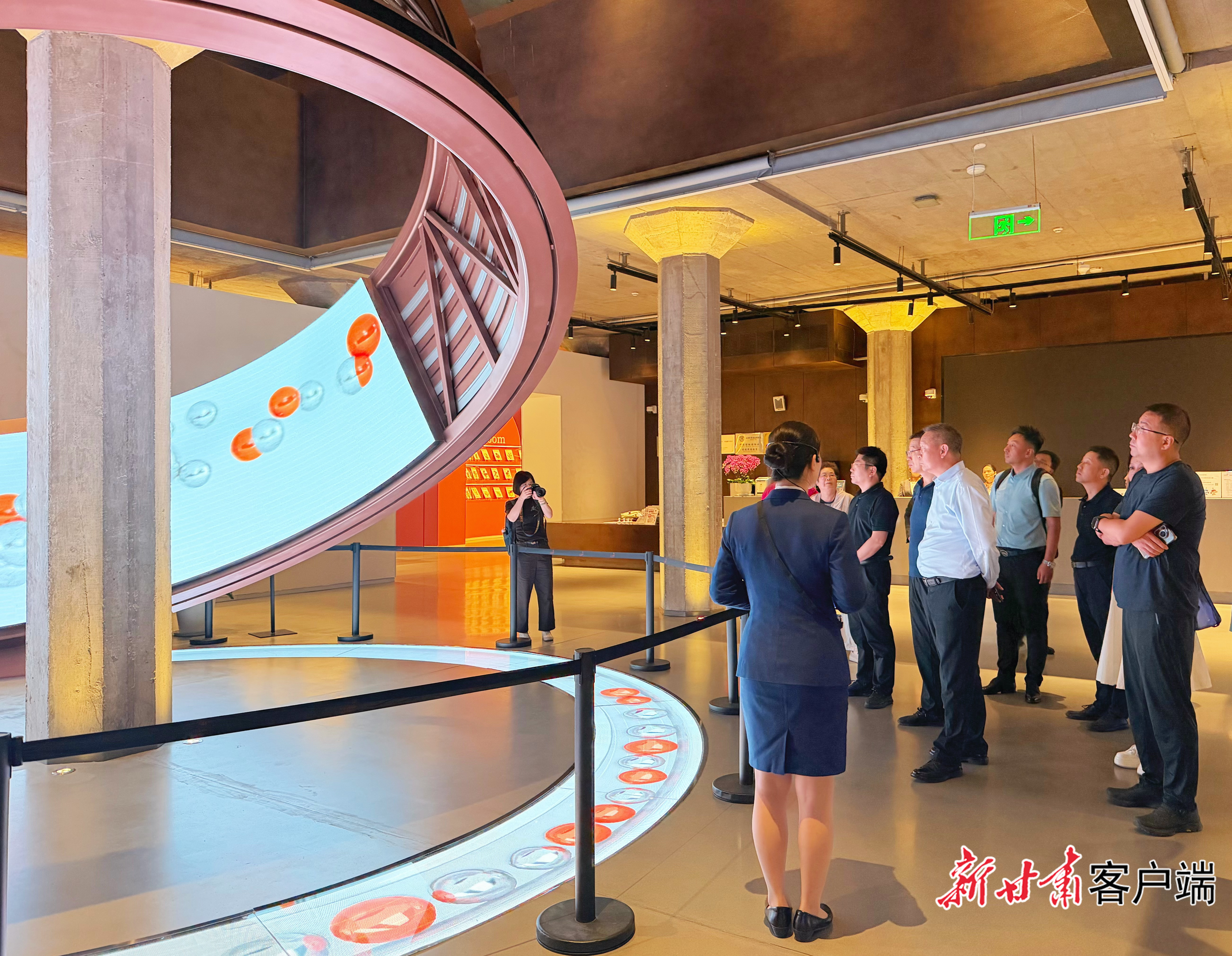 我省观摩团走进世界技能博物馆参观学习 新甘肃·甘肃日报记者 李永萍