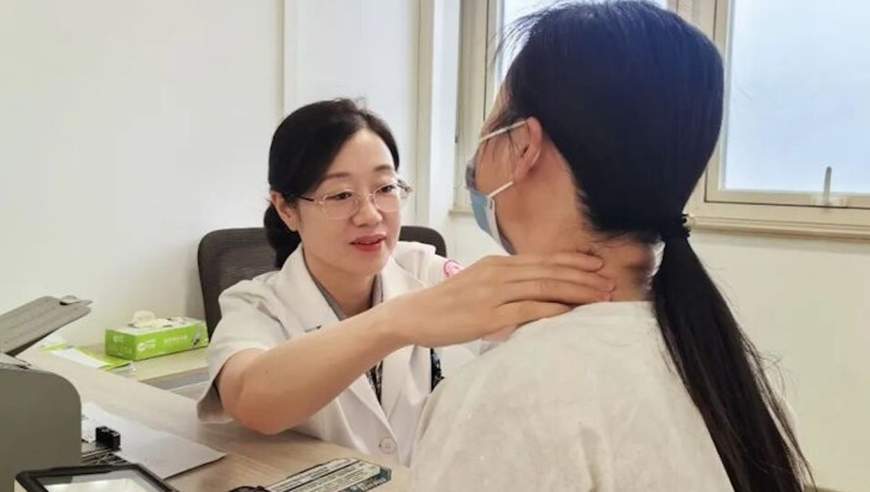 浙江29岁女子查出1cm结节，确诊癌症且已转移！她很纳闷：同事的结节明明更大却没事？医生提醒
