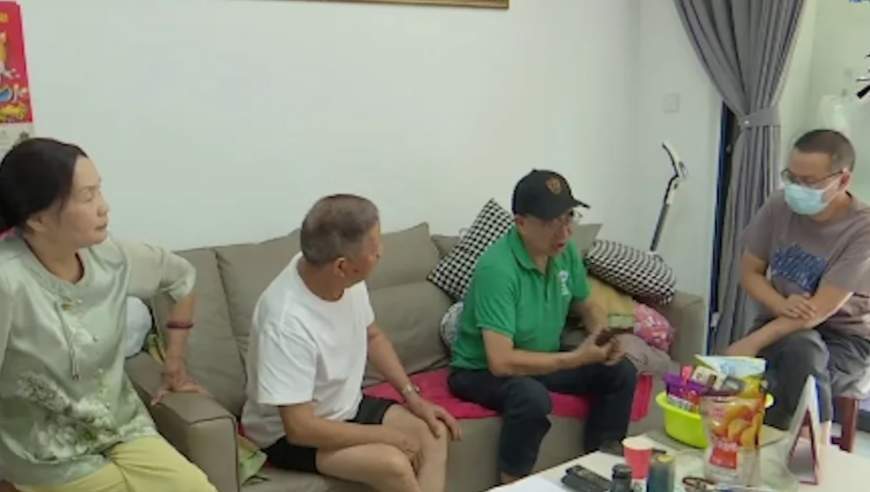 儿子出44万买安置面积，父亲要把钱给女儿？儿媳急了：花钱买了“不孝”的名声