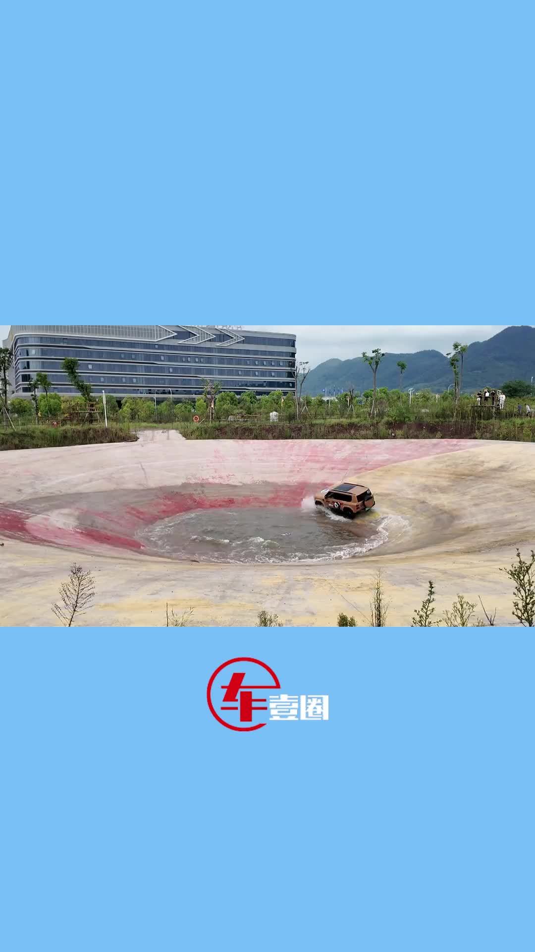 中度越野不用锁？试驾传祺越7：场地的上限，不是车的上限