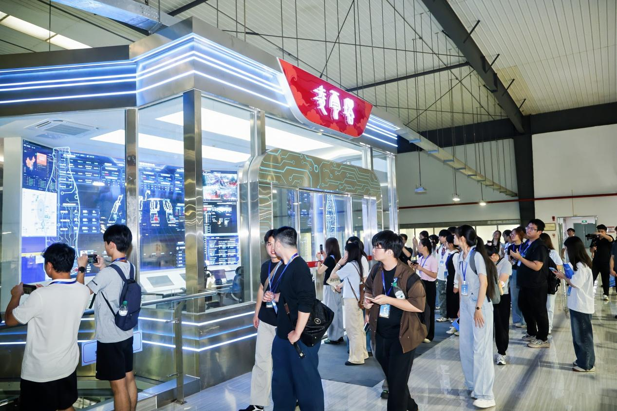 世界清洁地球日|青春探绿行 高校学子走进中粮可口可乐华中公司践行低碳理念