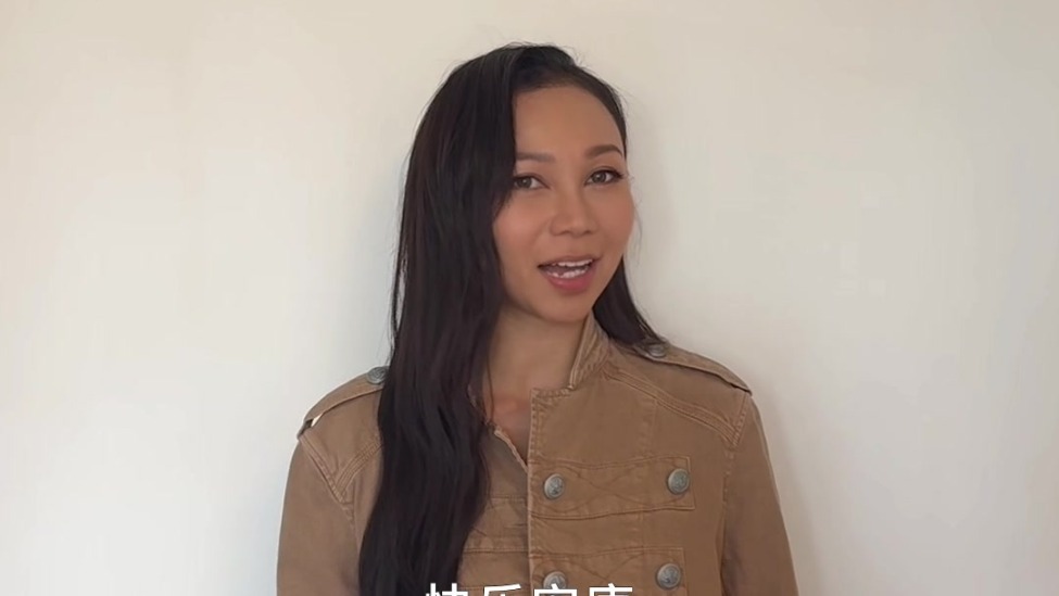 茅台1935酒携江海迦祝大家中秋喜上加喜