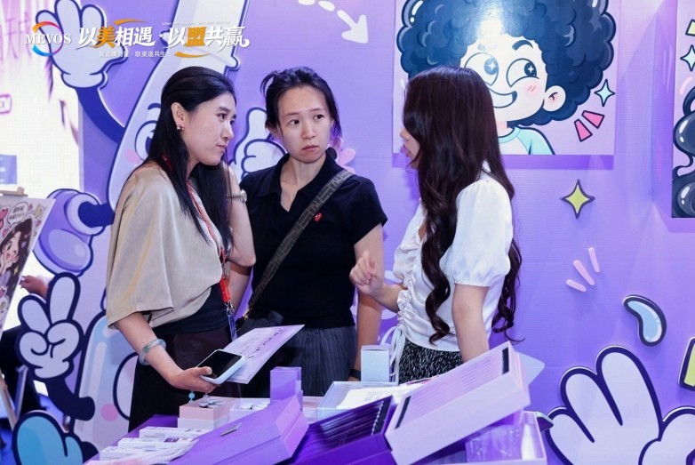 展会现场图1.jpg