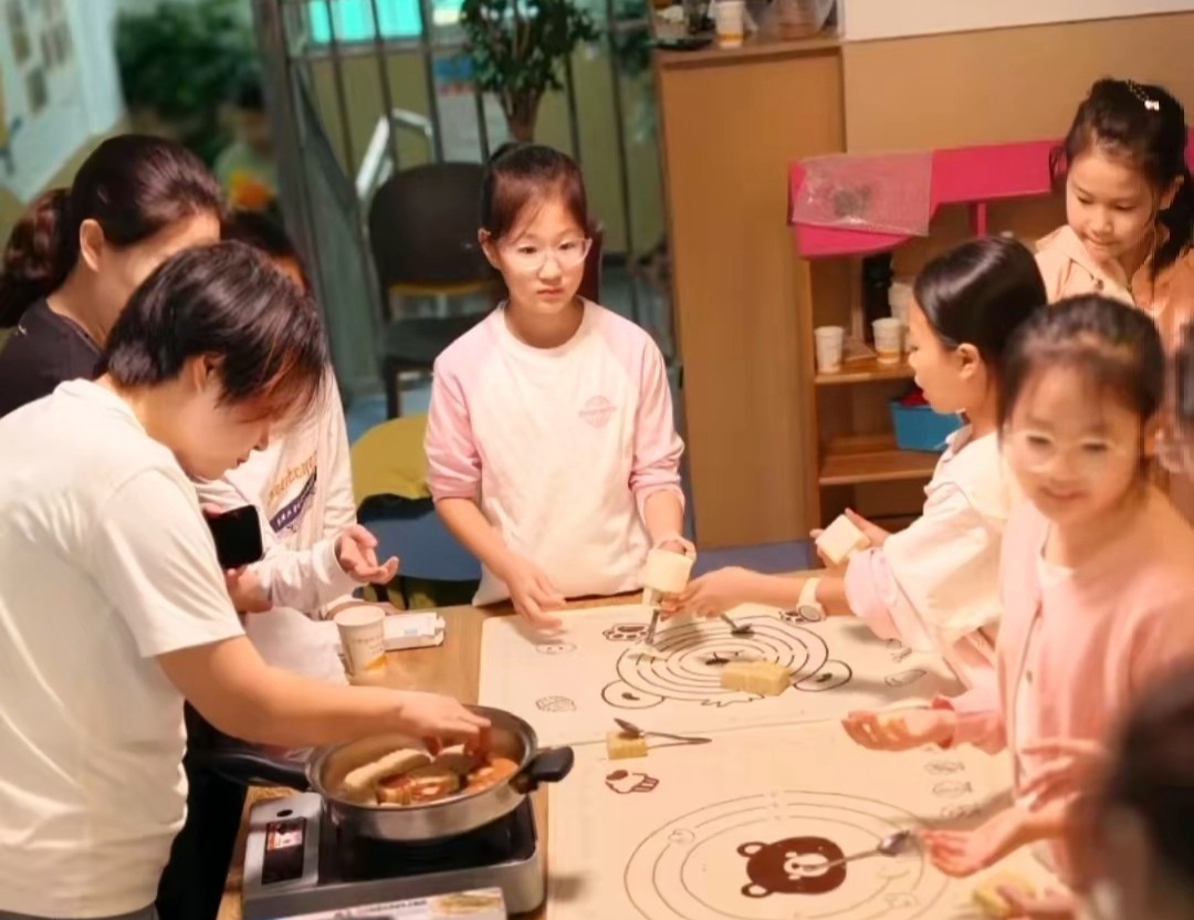 做月饼.jpg