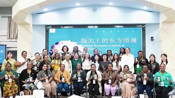 发展中国家妇女能力提升与可持续发展研修班在甘肃举办　课堂教学