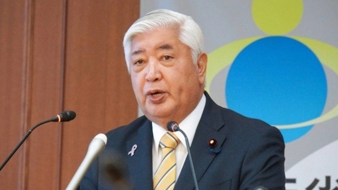 日本前防卫大臣喊话高市：尽快改善日中关系，别固执了