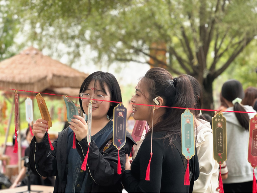 跨越五千年的星月之约!大河村中秋夜游活动让文化活起来
