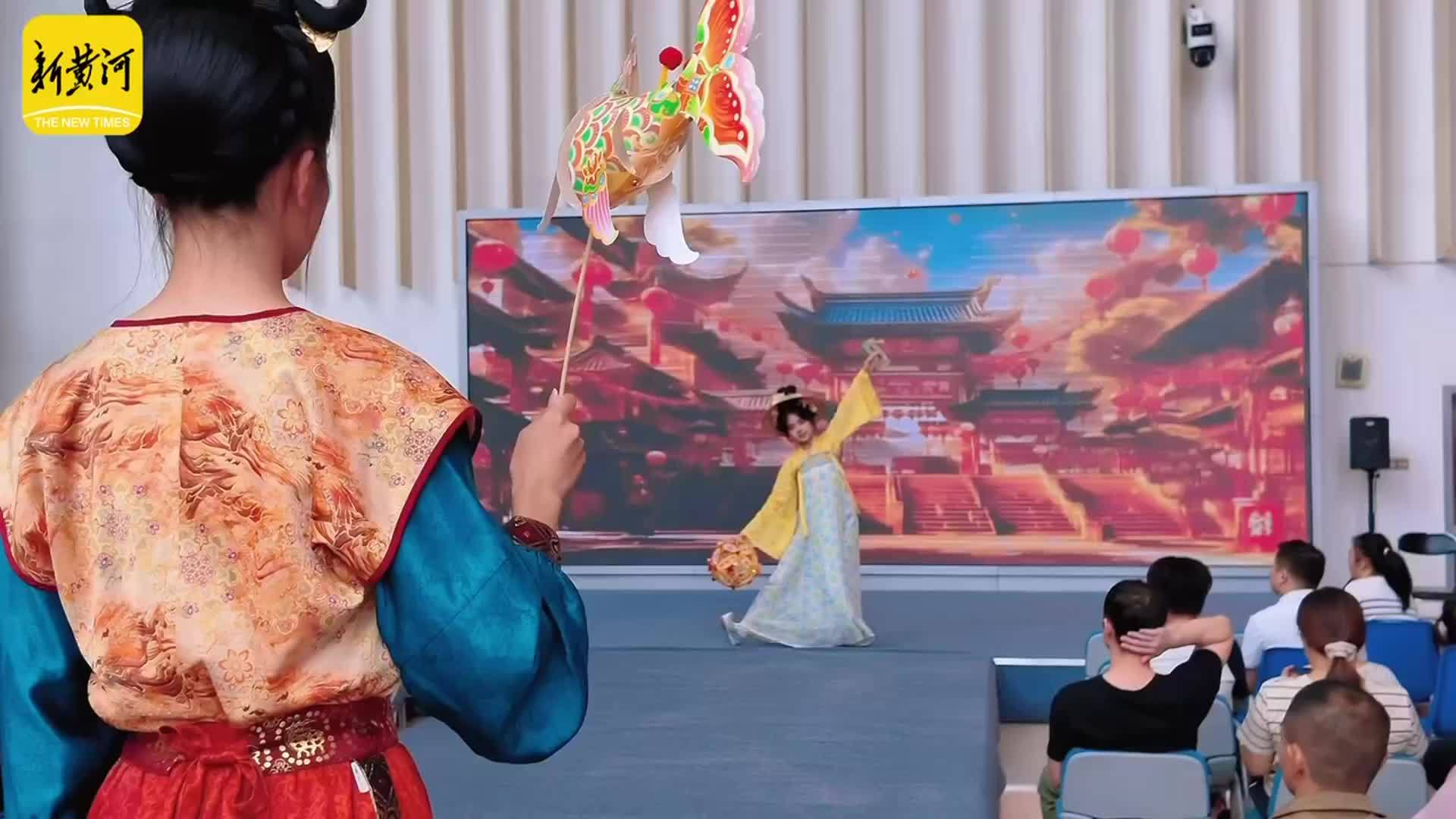 济南：非遗雅韵中秋展演 汉服翩翩共赴穿越千年中秋之约