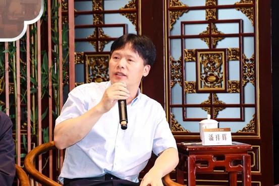 一口活窖,七百余年不息:五粮液何以成为“历史经典产业”
