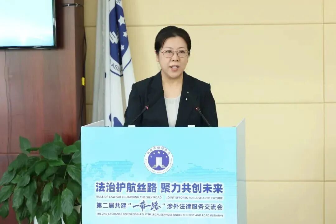 图为北京市司法局党委书记、局长崔杨致辞