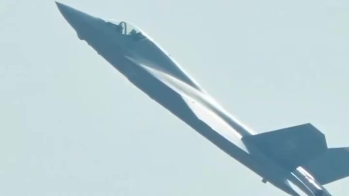 歼-35A代号“云龙”