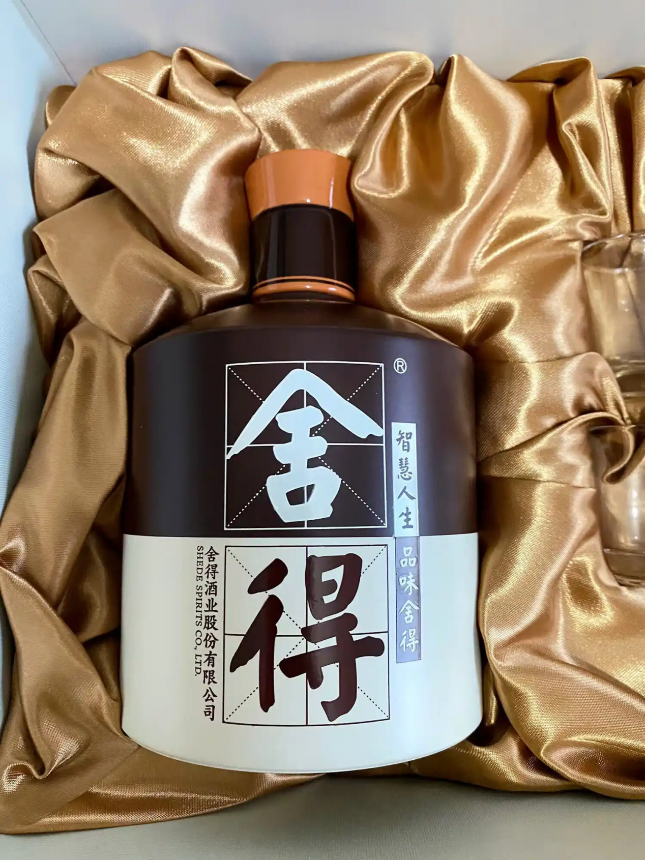 在深圳喝酒,酒是媒介,取舍才是永恒主题