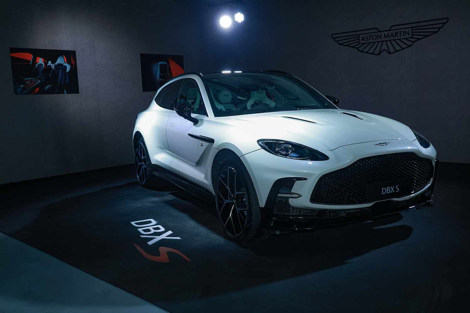 阿斯顿·马丁全新S系列国内亮相:三款4.0T V8性能猛兽集结入华