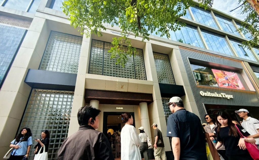 消费者打卡PANE上海永源路门店　周蕊　摄