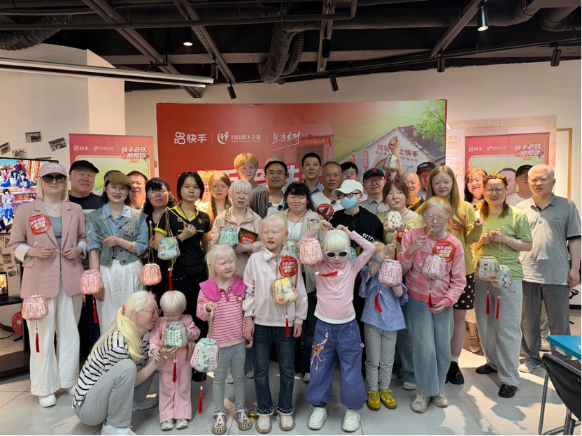 快手联动热剧《生逢其时》落地西安,以中秋公益守护"月亮孩子"